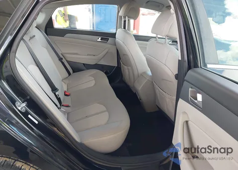 2017 Hyundai Sonata Hybrid Se from USA, damaged, VIN KMHE24L1XHA044682